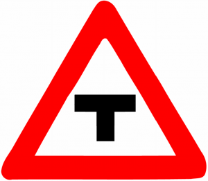 تابلو های راهنمایی و رانندگی تقاطع